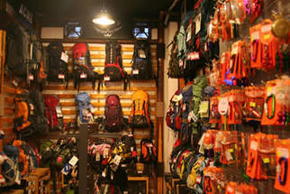 新疆西盟户外用品店 开启探险之旅的专业装备殿堂